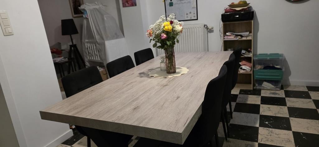 Stevige eettafel lengte 1m90 breedte 95 cm hoogte 76 cm, Ophalen
