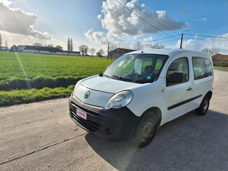 Renault kangoo utilitaire 1.5 diesel Année 2012 138.000 km, Autos, Camionnettes & Utilitaires, Particulier, Vitres électriques