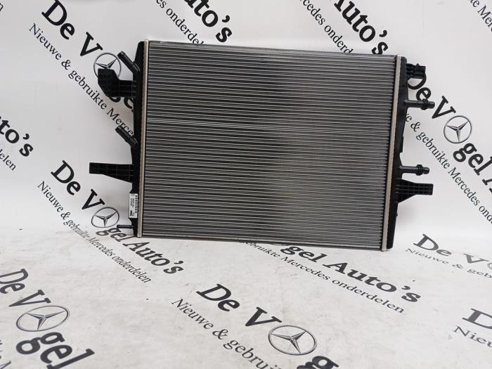 Radiateur d'un Mercedes A-Klasse, Autos : Pièces & Accessoires, Climatisation & Chauffage, Mercedes-Benz, Neuf, 3 mois de garantie