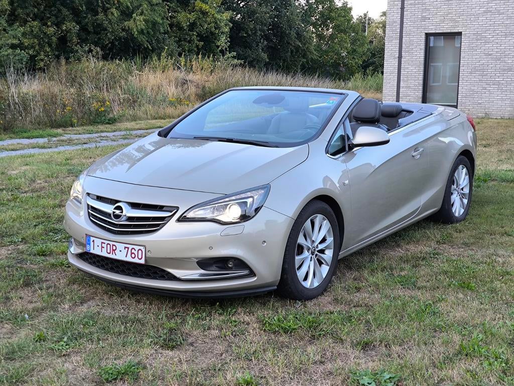 Opel cascada cabrio, Auto's, Opel, Climate control, Handgeschakeld, Particulier, Cascada