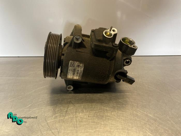 Pompe clim d'un Seat Ibiza (Ibiza 08-), -, 3 mois de garantie, Utilisé, -