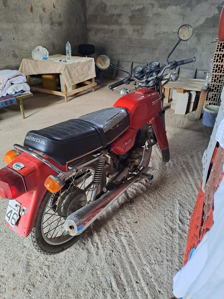 Honda cbt 125 1979, Motos