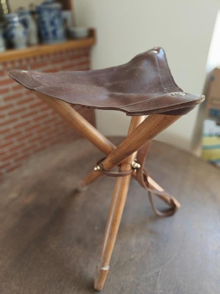 Driepoot jagerskrukje, Hobby en Vrije tijd, Ophalen