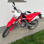 Honda CRF250L 250cc – 2017 – 1ste eigenaar – 35.700 km, Motos, Particulier, Permis Moto A2 minimum, Enduro, 12 à 35 kW