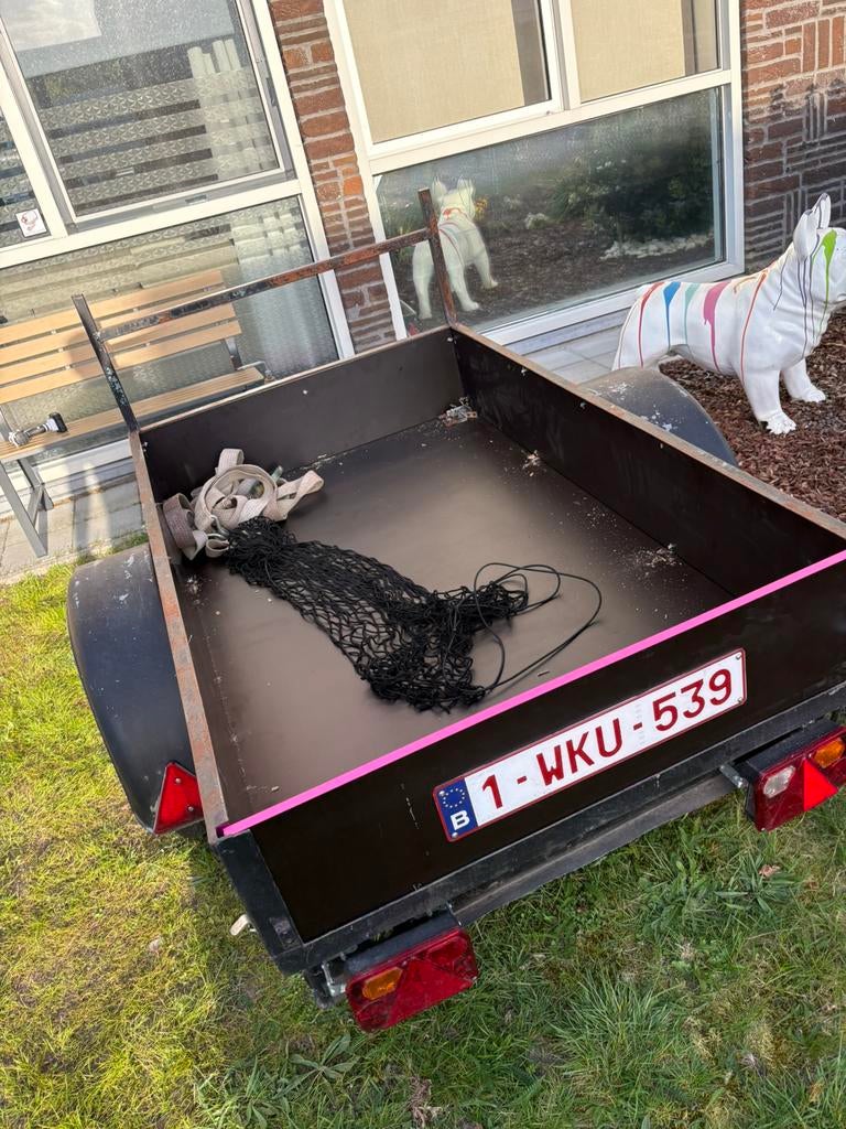 aanhangwagen, Ophalen, Zo goed als nieuw