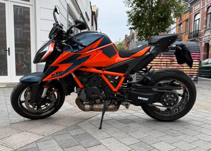 KTM 1290 Super Duke R 2020, Motos, Motos | KTM, Particulier, Naked bike, plus de 35 kW, 2 cylindres, Permis Moto A, ABS, Régulateur de vitesse