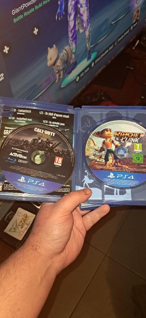 PS4, 500 GB, Avec jeux, Avec 3 manettes ou plus, Enlèvement