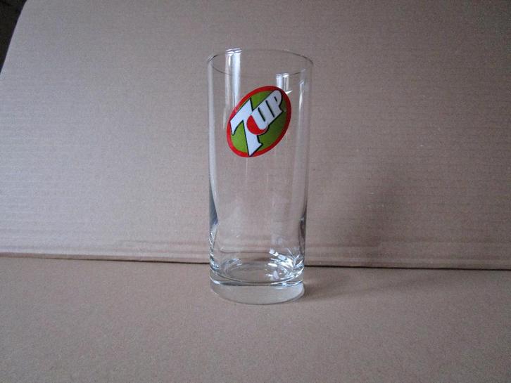 oude frisdrank glazen, Verzamelen, Glas en Drinkglazen, Zo goed als nieuw, Frisdrankglas, Ophalen of Verzenden