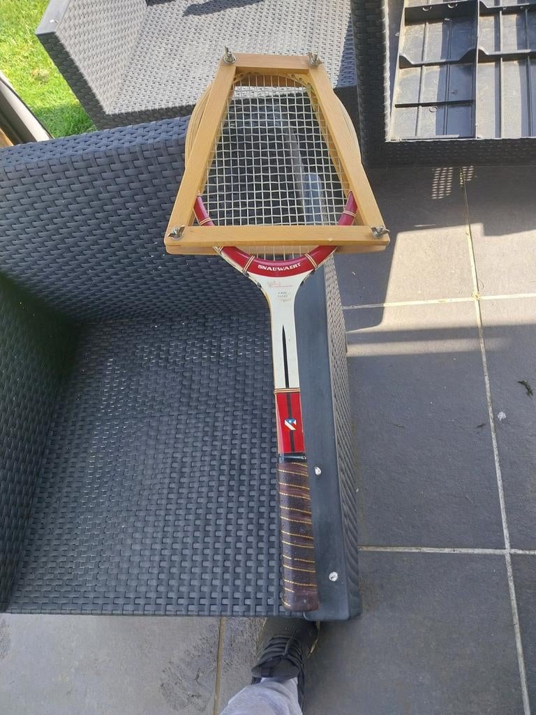 Vintage tennis racket snauwaert, Sports & Fitness, Tennis, Enlèvement, Raquette