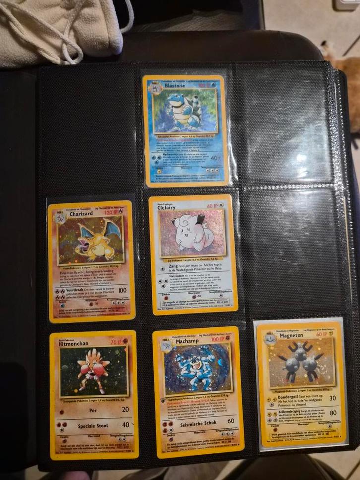 Base set nederlands quasi compleet (97/102 kaarten), Hobby en Vrije tijd, Verzamelkaartspellen | Pokémon, Gebruikt, Meerdere kaarten
