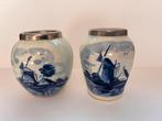 Set van 2 Delftse vaasjes, 8,5 cm, Antiek en Kunst, Ophalen of Verzenden