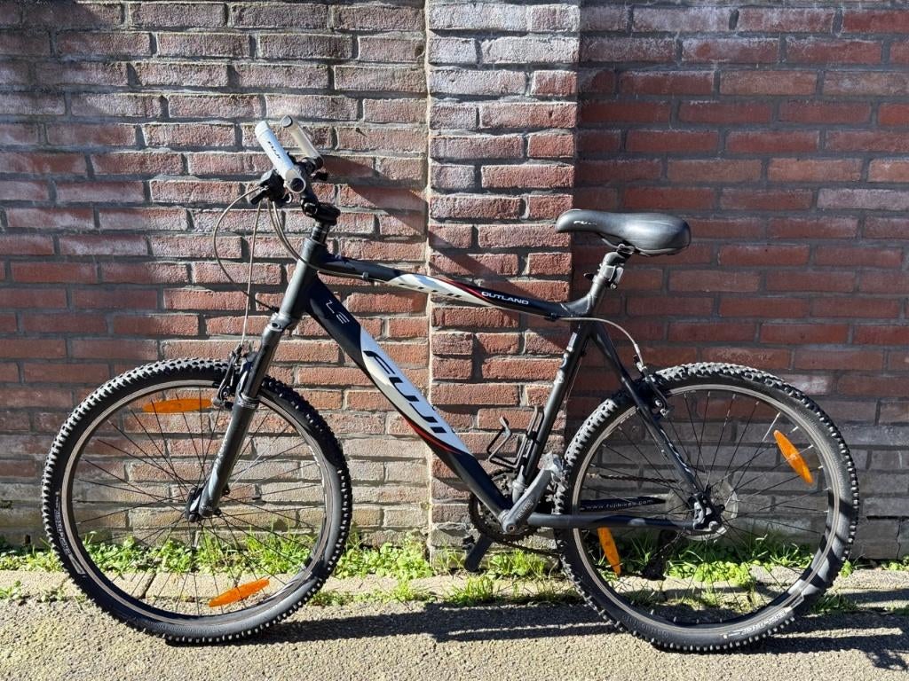 Fuji Outland mountainbike, Fietsen en Brommers, 53 tot 57 cm, Ophalen, Zo goed als nieuw, Versnellingen