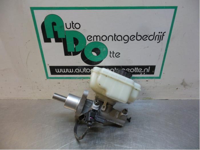 Hoofdremcilinder van een Volkswagen Caddy (Caddy 04-), Auto-onderdelen, Remmen en Aandrijving, Volkswagen, Gebruikt, 3 maanden garantie