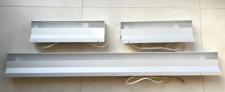 LUXE DESIGN LAMPEN, ALUMINIUM ARMATUUR VR. BADKAMERKASTEN, Huis en Inrichting, Lampen | Spots, Nieuw, Plafondspot of Wandspot