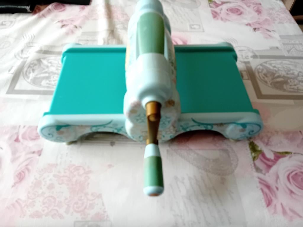 Big shot in zeer goede staat, Hobby en Vrije tijd, Scrapbooking, Gebruikt, Sizzix, Ophalen