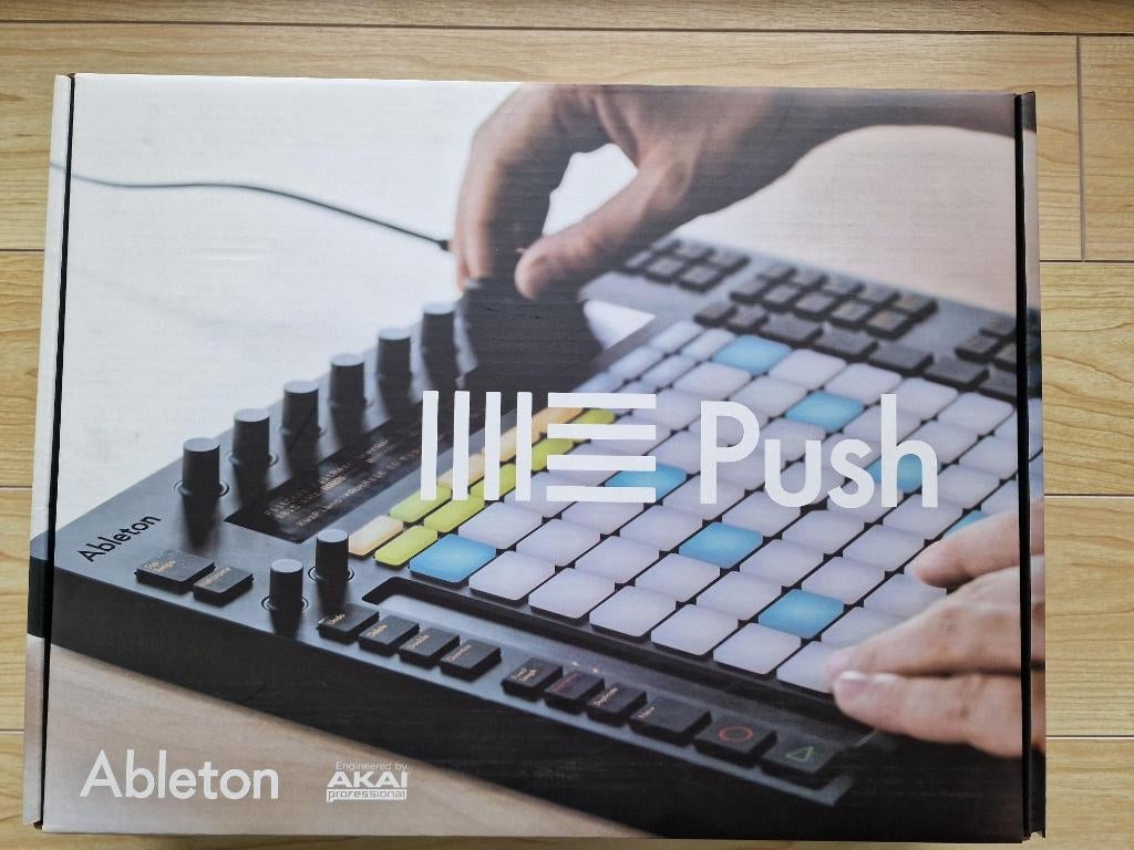 Ableton Push 1 - instrument om muziek te maken, Muziek en Instrumenten, Ophalen, Zo goed als nieuw