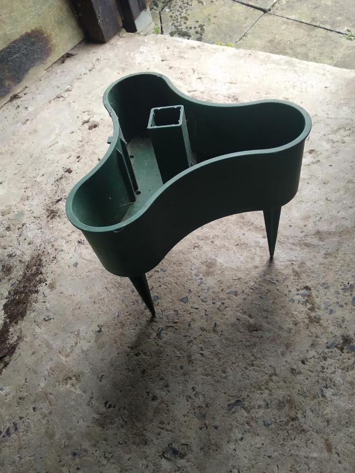 Water reservoir tomaten  / gietpot, Jardin & Terrasse, Produits de culture, Enlèvement