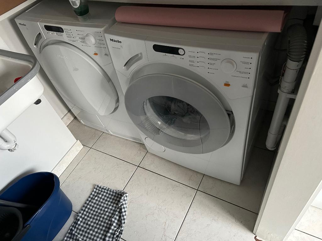 Miele wasmachine en droogkast, Enlèvement, Utilisé, Classe énergétique A ou plus économe