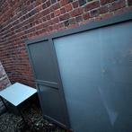 Vast Raam Ral 7039, Ophalen