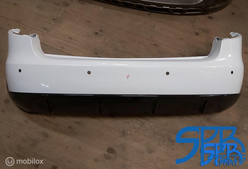 Achterbumper SKODA FABIA II FACELIFT MONTE CARLO BUMPER LF9E, Gebruikt, Ophalen of Verzenden, Bumper, Skoda