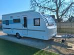 Caravan adria adora 573PT 3 stapelbedden 2024 mover! Airco!, Caravans en Kamperen, Caravans, Particulier, Airco, Adria