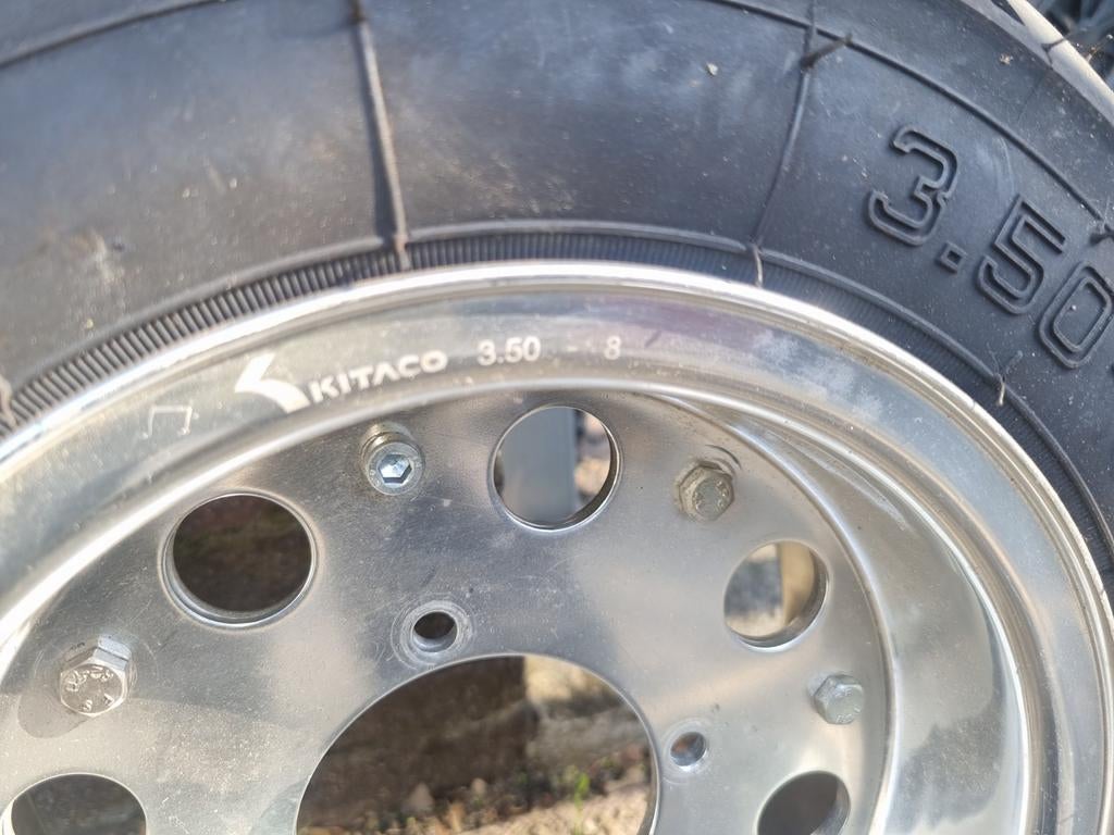 Kitaco wieltjes monkeyc, Ophalen