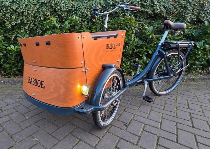 Zo goed als nieuw # BABBOE CURVE # elektrische bakfiets, Fietsen en Brommers, Fietsen | Bakfietsen, Ophalen