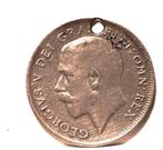 Historisch bevrijdingssouvenir: bewerkte Britse sixpence., Ophalen of Verzenden, Zilver