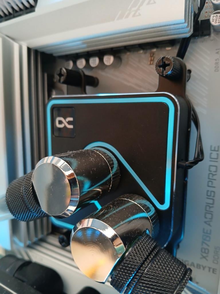 Alphacool Aurora noir, Ophalen of Verzenden