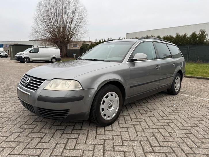 Volkswagen Passat 1.6 benzine bj 2004 108000 km, Auto's, Volkswagen, Bedrijf, Te koop, Passat, Boordcomputer, Elektrische buitenspiegels
