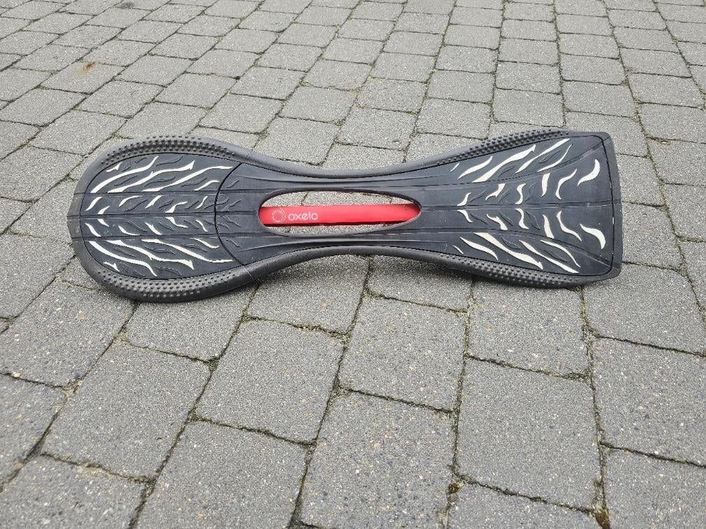 Wave board Oxelo, Sports & Fitness, Skateboard, Utilisé, Waveboard, Enlèvement