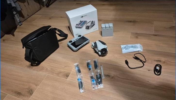 Ensemble Fly More pour DJI Mini 3 (DJI RC), TV, Hi-fi & Vidéo, Drones, Neuf, Drone avec caméra, Qualité supérieure, DJI, Moins de 250 g