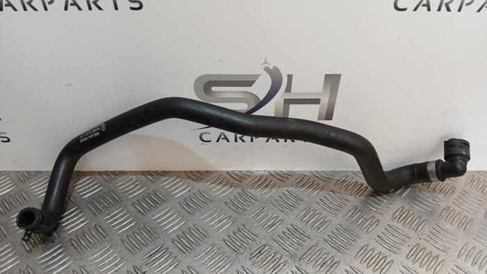 Tuyau radiateur d'un Mercedes A-Klasse, 3 mois de garantie, Utilisé, -, -