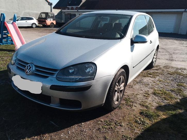 Golf 5. 1,9tdi. 77kw. 2004. En très bon état générale,, Autos, Audi, Particulier, A6, ABS, Phares directionnels, Airbags, Air conditionné