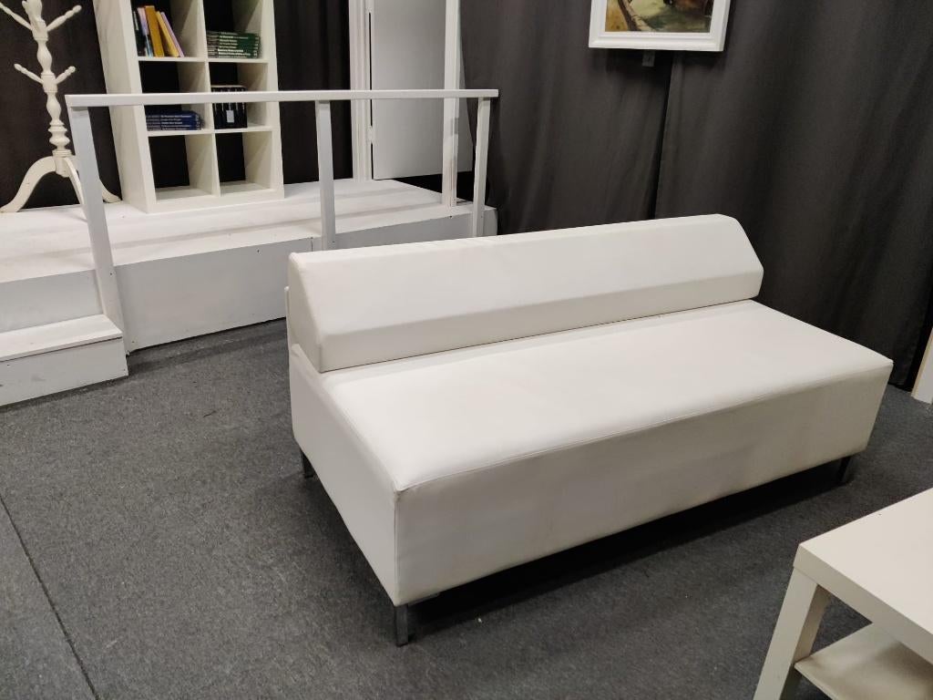 Design witte zetel 160 cm breed, Huis en Inrichting, Ophalen, Gebruikt, 150 tot 200 cm, Driepersoons