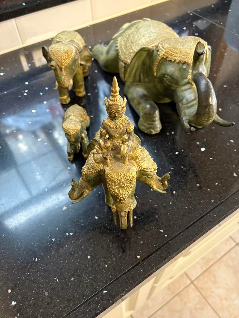 Bronzen olifanten, Huis en Inrichting, Woonaccessoires | Boeddhabeelden, Ophalen, Zo goed als nieuw
