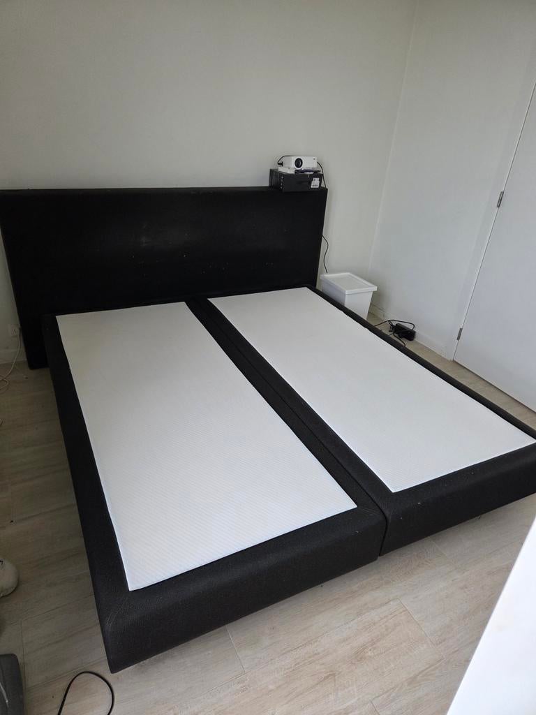 Lit + tête de lit king size 180x200, Brun