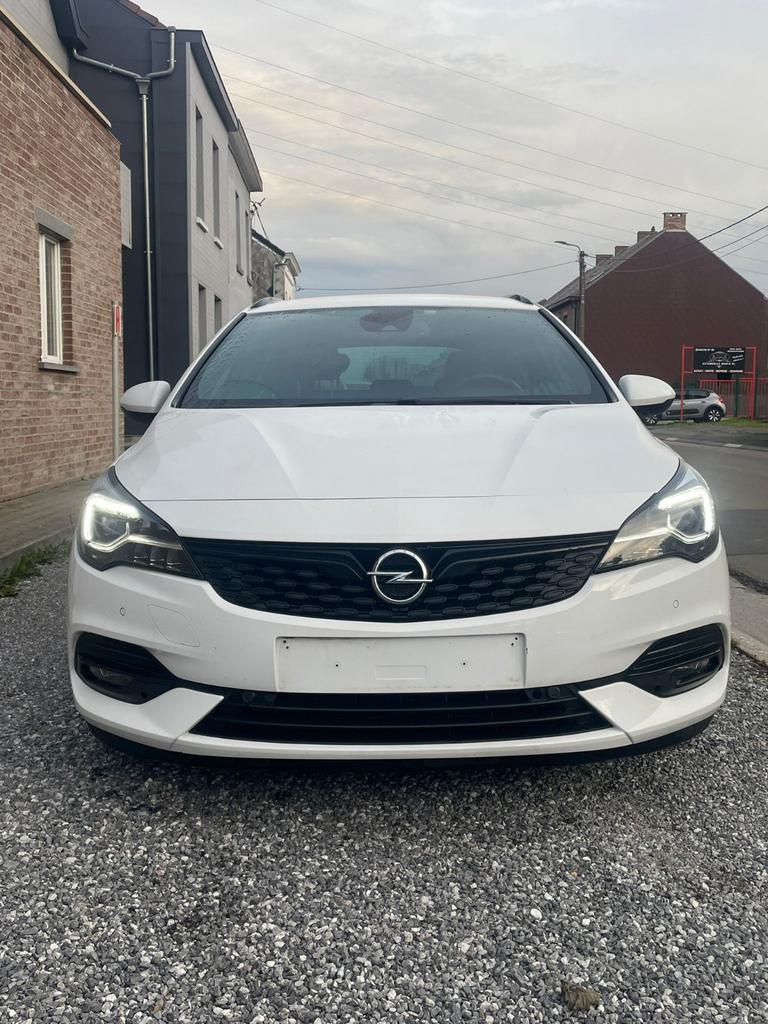 Opel astra tourer diesel modèle 2022 full, Cuir, Achat, Entreprise, Diesel