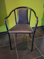 Zwarte stoel in namaakleder, Huis en Inrichting, Stoelen, Ophalen, Gebruikt, Metaal, Vier