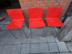 3 Tabouret rouge