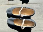 Chaussures de caractere de Danse taille 2 haut talon, Sports & Fitness, Enlèvement, Utilisé, Chaussures