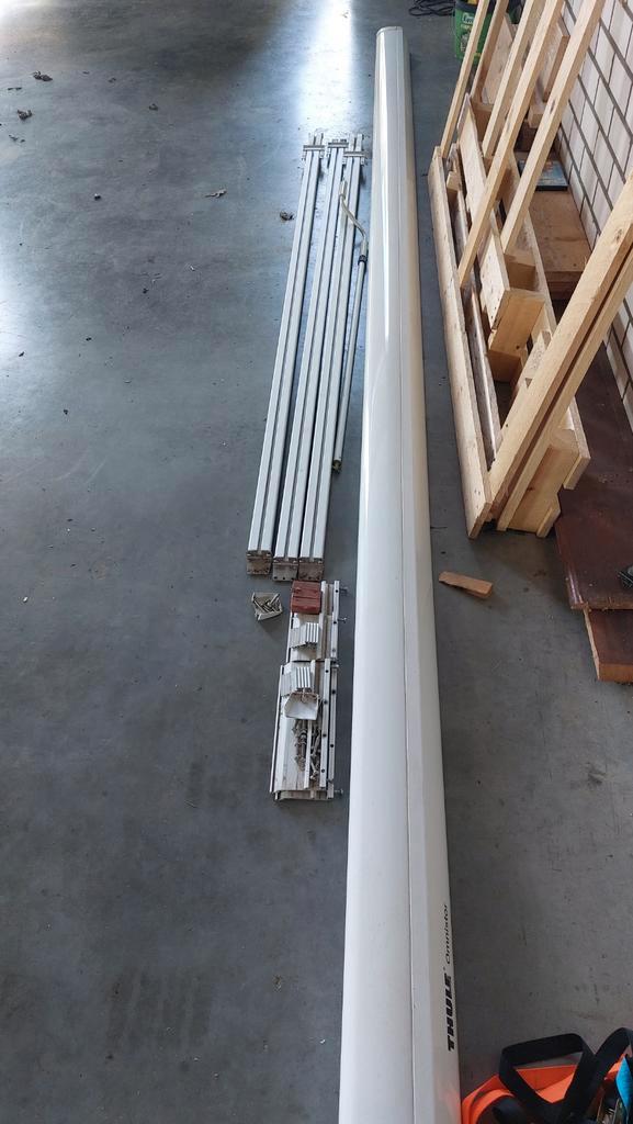 Auvent à cassette Thule Omnistor de 4,5 m de long et 2,5 m d, Caravanes & Camping, Auvents, Comme neuf, Thule, Enlèvement