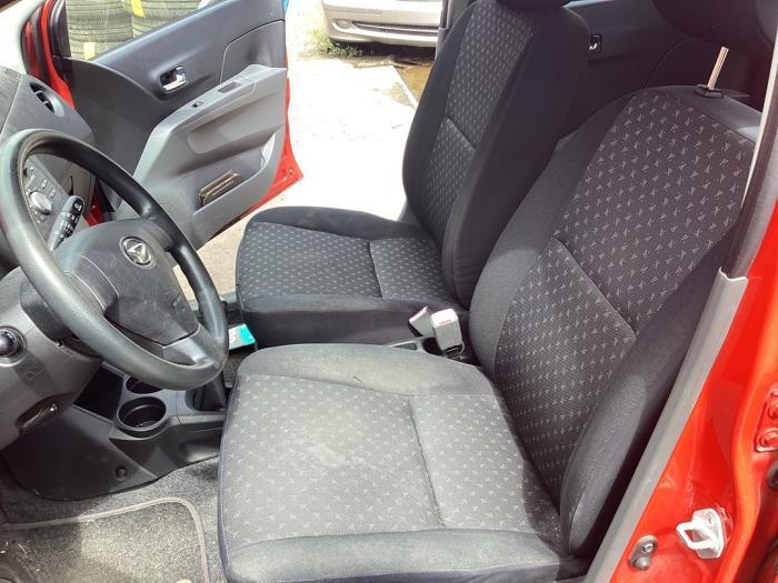 Stoel links van een Daihatsu Cuore, Auto-onderdelen, Interieur en Bekleding, Daihatsu, Gebruikt, 3 maanden garantie, Ophalen of Verzenden