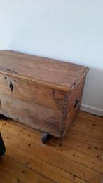 Dekenkist in eik: antiek, Ophalen