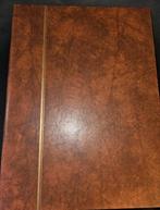 Postzegelboek met verschillende postzegels, Ophalen