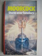 017 - Storm over Tanelorn - Moorcock, Ophalen of Verzenden, Zo goed als nieuw, Moorcock