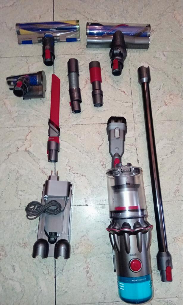 Aspirateur Balais Dyson V12 Absolute, Elektronische apparatuur, Stofzuigers, Stofzuiger, 1200 tot 1600 watt, Reservoir, Ophalen