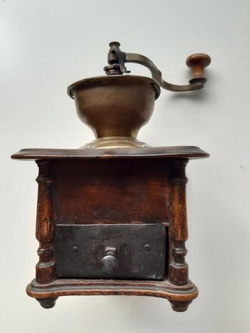 Koffiemolen beschikbaar voor biedingen