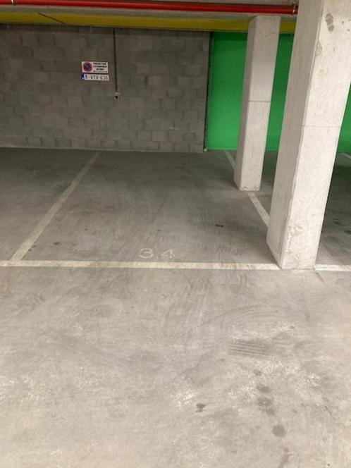 TE HUUR - parkeerplaats, Immo, Garages en Parkeerplaatsen, Brussel