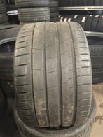 335/25/22, Enlèvement, Comme neuf